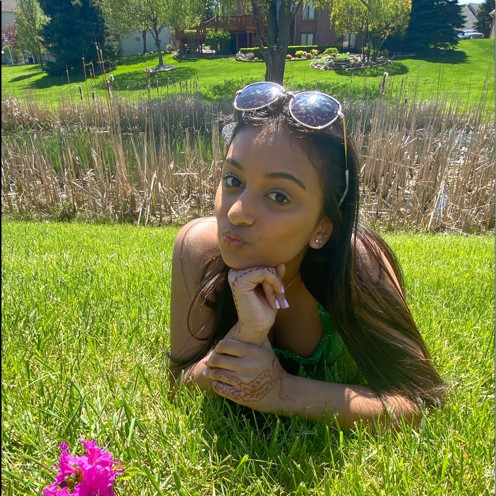 Meet your Posher, Haley